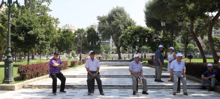 Ινστιτούτο Bruegel: Το αίτημα να μην κοπούν οι συντάξεις δίνει την εντύπωση ότι η Ελλάδα δεν είναι σοβαρή